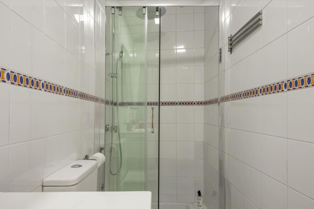 Apartamento Joaquin Costa Alameda By Valcambre *
